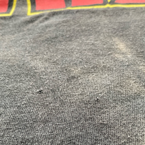 KISS distressed t-shirt, XL - Picture 5 of 8